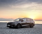 2019 Ford Focus ST Wagon (Euro-Spec; Color: Magnetic) Front Three-Quarter Wallpapers 150x120