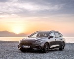2019 Ford Focus ST Wagon (Euro-Spec; Color: Magnetic) Front Three-Quarter Wallpapers 150x120