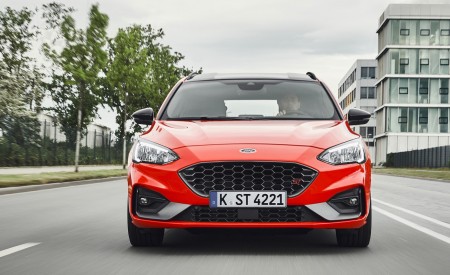 2019 Ford Focus ST Wagon (Euro-Spec) Front Wallpapers 450x275 (211)