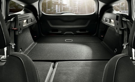 2019 Ford Focus ST Wagon (Euro-Spec) Interior Wallpapers 450x275 (218)