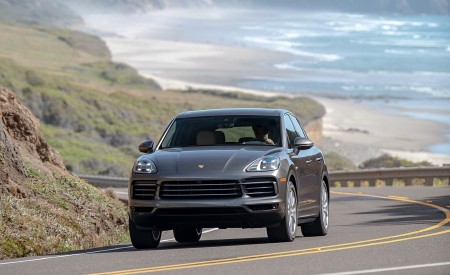 2019 Porsche Cayenne E-Hybrid (US-Spec) Front Wallpapers 450x275 (10)