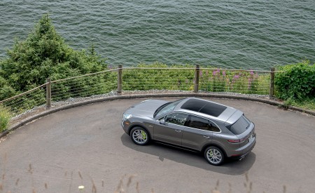 2019 Porsche Cayenne E-Hybrid (US-Spec) Top Wallpapers 450x275 (21)