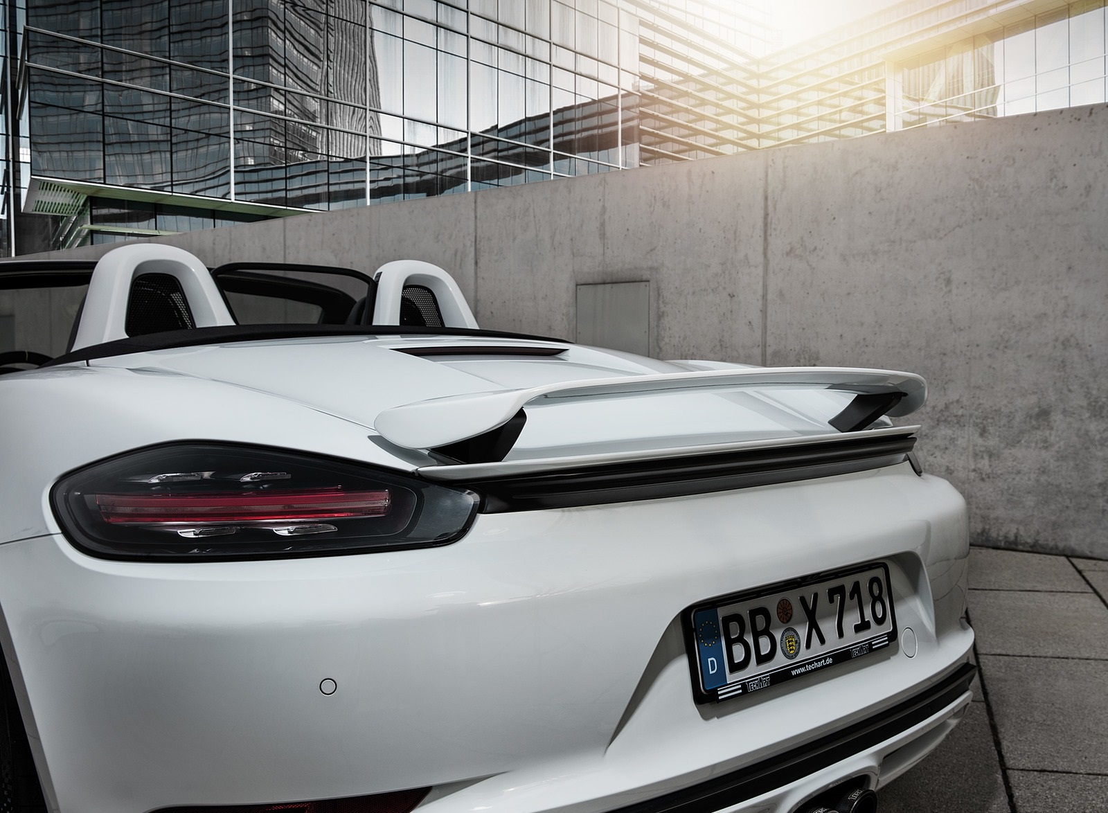 2019 TECHART Porsche 718 Boxster Spoiler Wallpapers #18 of 41