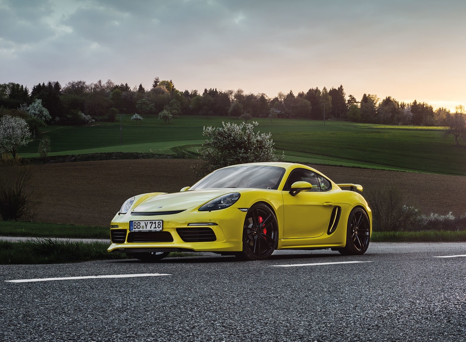 2019 TECHART Porsche 718 Cayman Front Three-Quarter Wallpapers #20 of 41
