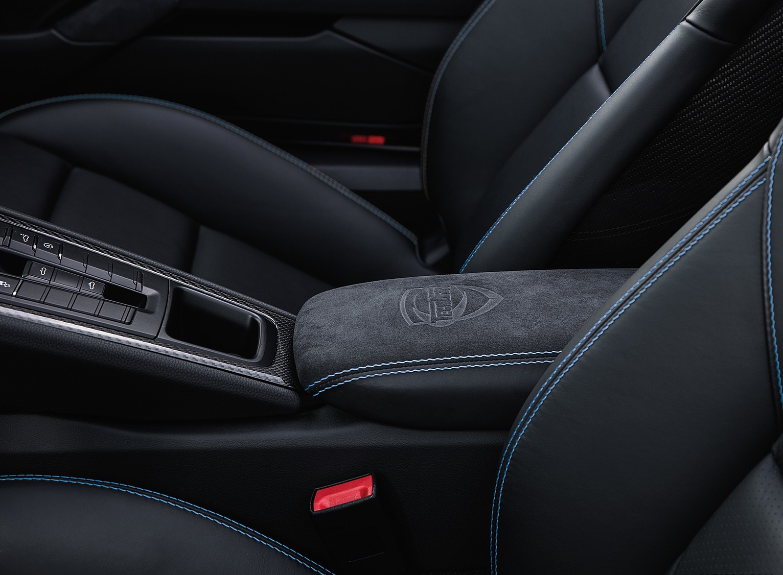 2019 TECHART Porsche 718 Cayman Interior Detail Wallpapers #29 of 41