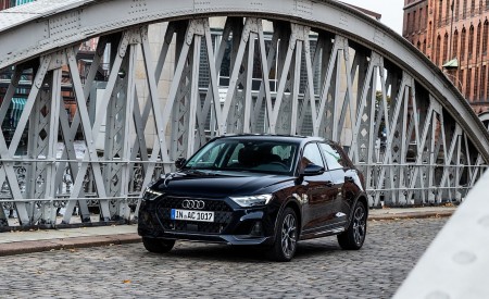 2020 Audi A1 Citycarver (Color: Firmament Blue) Front Three-Quarter Wallpapers 450x275 (17)