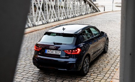 2020 Audi A1 Citycarver (Color: Firmament Blue) Rear Three-Quarter Wallpapers 450x275 (21)
