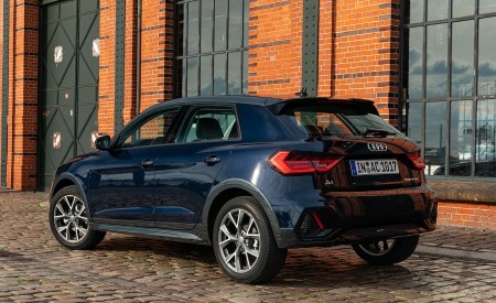 2020 Audi A1 Citycarver (Color: Firmament Blue) Rear Three-Quarter Wallpapers 450x275 (22)