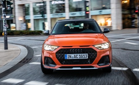 2020 Audi A1 Citycarver (Color: Pulse Orange) Front Wallpapers 450x275 (28)