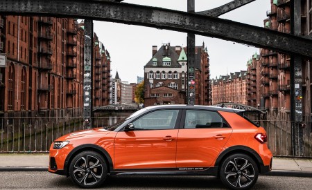 2020 Audi A1 Citycarver (Color: Pulse Orange) Side Wallpapers 450x275 (33)
