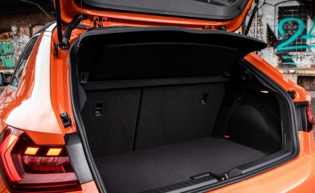 2020 Audi A1 Citycarver Trunk Wallpapers 450x275 (45)