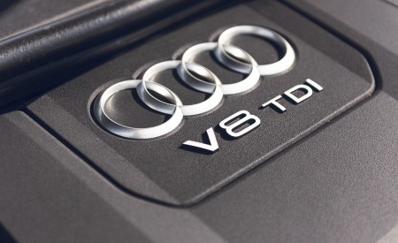 2020 Audi SQ7 TDI Vorsprung (UK-Spec) Engine Wallpapers 450x275 (76)