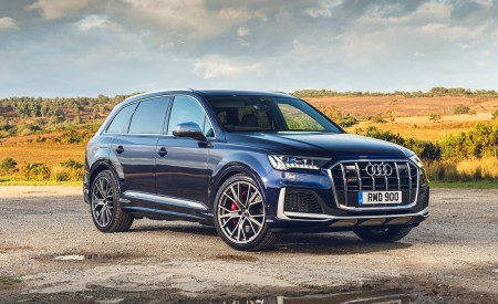 2020 Audi SQ7 TDI Vorsprung (UK-Spec) Front Three-Quarter Wallpapers 450x275 (26)