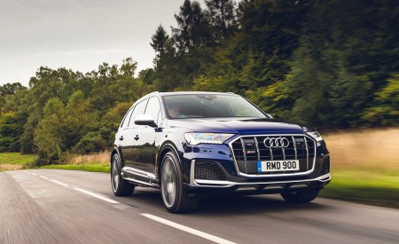 2020 Audi SQ7 TDI Vorsprung (UK-Spec) Front Three-Quarter Wallpapers 450x275 (9)