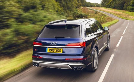 2020 Audi SQ7 TDI Vorsprung (UK-Spec) Rear Three-Quarter Wallpapers 450x275 (13)