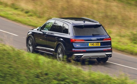 2020 Audi SQ7 TDI Vorsprung (UK-Spec) Rear Three-Quarter Wallpapers 450x275 (7)