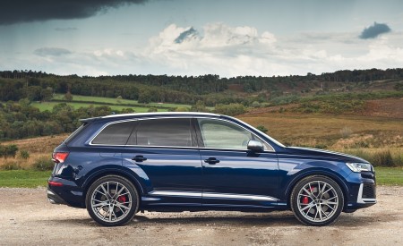 2020 Audi SQ7 TDI Vorsprung (UK-Spec) Side Wallpapers 450x275 (29)