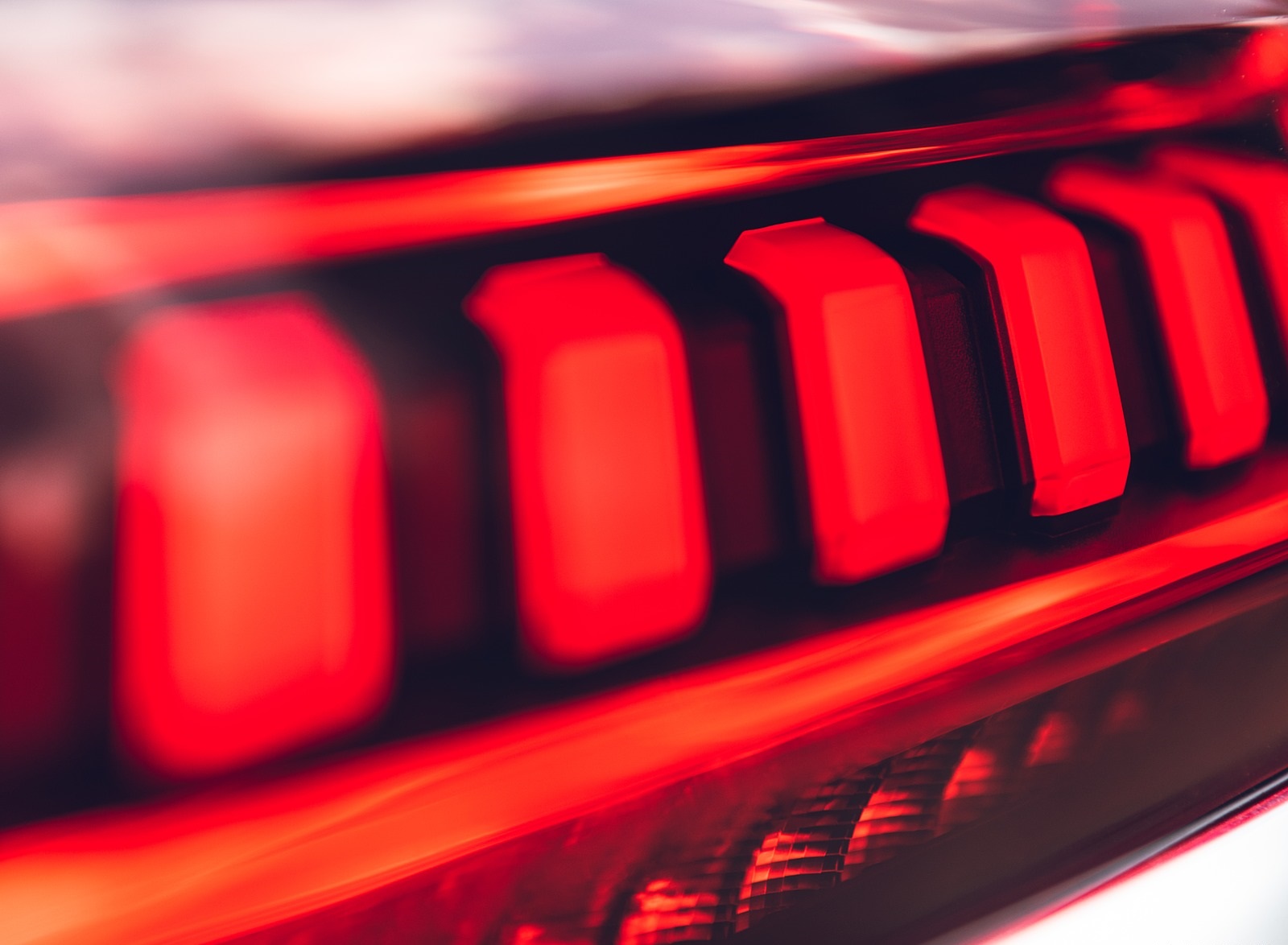 2020 Audi SQ7 TDI Vorsprung (UK-Spec) Tail Light Wallpapers #61 of 140