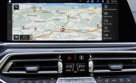 2020 BMW X6 M50i Central Console Wallpapers 450x275 (73)