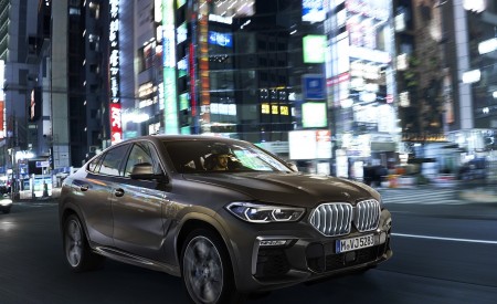 2020 BMW X6 M50i Front Three-Quarter Wallpapers 450x275 (110)
