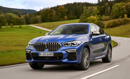 2020 BMW X6 M50i Front Three-Quarter Wallpapers 450x275 (2)