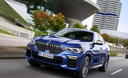 2020 BMW X6 M50i Front Three-Quarter Wallpapers 450x275 (21)