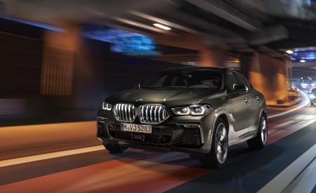 2020 BMW X6 M50i Front Three-Quarter Wallpapers 450x275 (114)