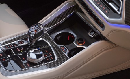 2020 BMW X6 M50i Interior Detail Wallpapers 450x275 (86)