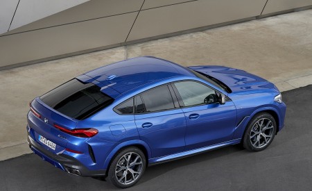 2020 BMW X6 M50i Rear Three-Quarter Wallpapers 450x275 (35)