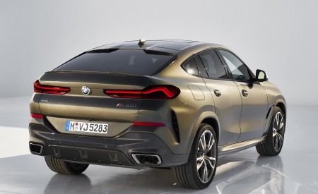 2020 BMW X6 M50i Rear Three-Quarter Wallpapers 450x275 (127)