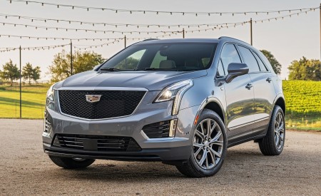 2020 Cadillac XT5 Sport Front Three-Quarter Wallpapers 450x275 (17)