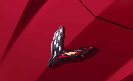 2020 Chevrolet Corvette Stingray Badge Wallpapers 450x275 (90)