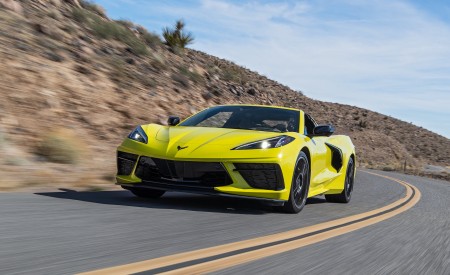 2020 Chevrolet Corvette Stingray (Color: Accelerate Yellow) Front Three-Quarter Wallpapers 450x275 (81)