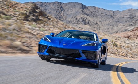 2020 Chevrolet Corvette Stingray (Color: Elkhart Lake Blue Metallic) Front Wallpapers 450x275 (46)