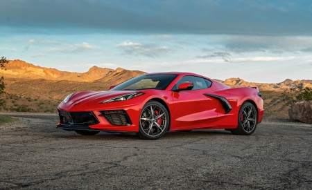 2020 Chevrolet Corvette Stingray (Color: Torch Red) Front Three-Quarter Wallpapers 450x275 (23)