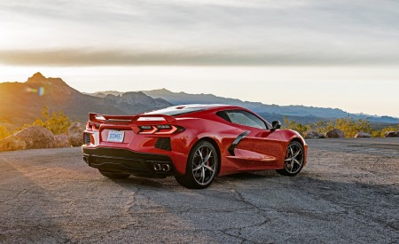 2020 Chevrolet Corvette Stingray (Color: Torch Red) Rear Three-Quarter Wallpapers 450x275 (26)