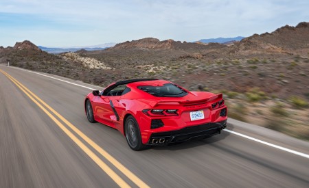 2020 Chevrolet Corvette Stingray (Color: Torch Red) Rear Three-Quarter Wallpapers 450x275 (17)