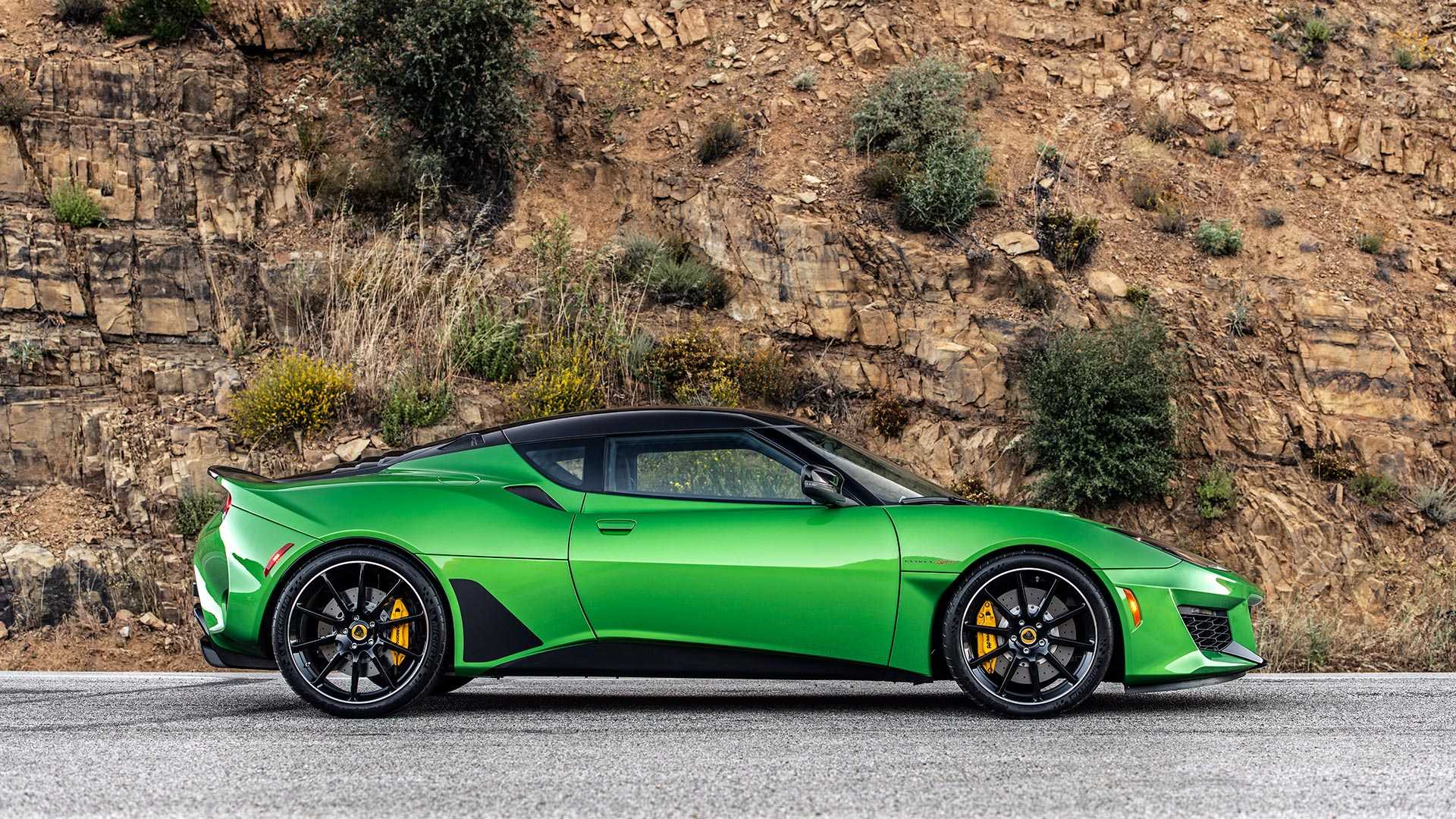 2020 Lotus Evora GT (Color: Vivid Green) Side Wallpapers (11)