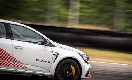 2020 Renault Mégane R.S. Trophy-R Detail Wallpapers 450x275 (3)