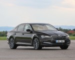 2020 Skoda Superb Laurin & Klement Front Three-Quarter Wallpapers 150x120 (18)