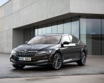 2020 Skoda Superb Laurin & Klement Front Three-Quarter Wallpapers 150x120 (17)