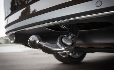 2020 Skoda Superb Laurin & Klement Trailer Hitch Wallpapers 450x275 (51)