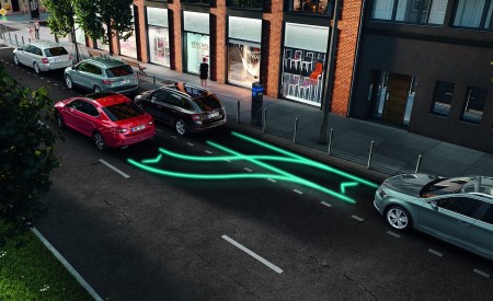 2020 Skoda Superb Park Assist Wallpapers 450x275 (65)