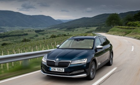 2020 Skoda Superb Scout Wallpapers & HD Images