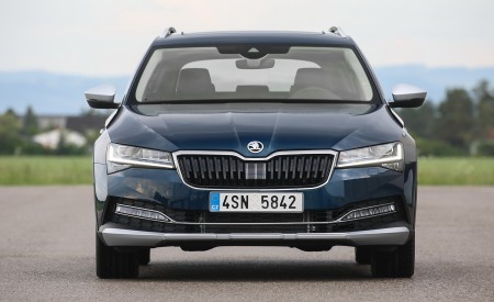 2020 Skoda Superb Scout Front Wallpapers 450x275 (21)