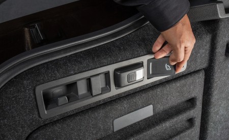 2020 Skoda Superb Scout Interior Detail Wallpapers 450x275 (42)