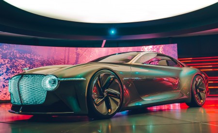 2019 Bentley EXP 100 GT Concept Front Three-Quarter Wallpapers 450x275 (30)