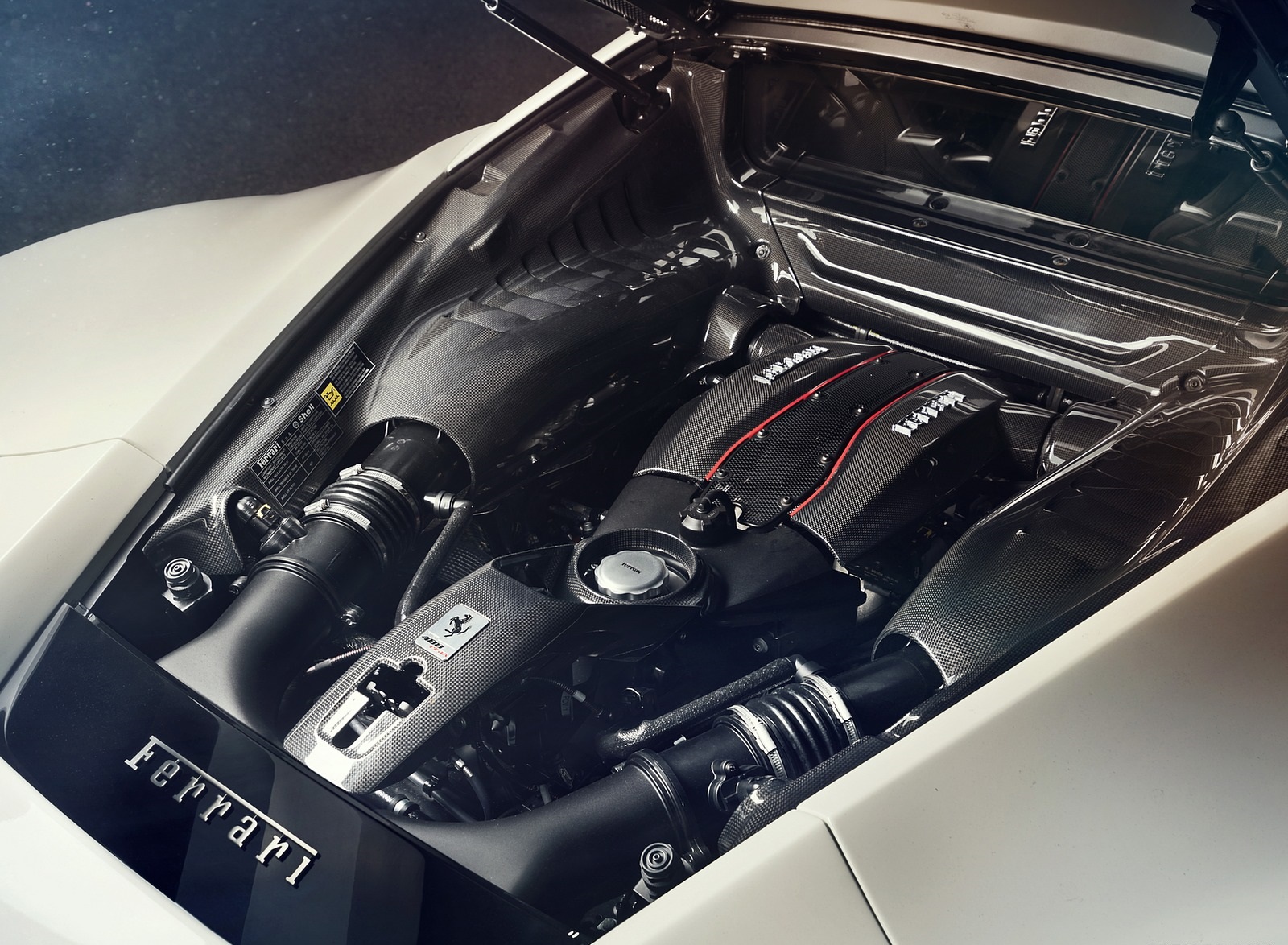 2019 NOVITEC Ferrari 488 Pista Engine Wallpapers (14)