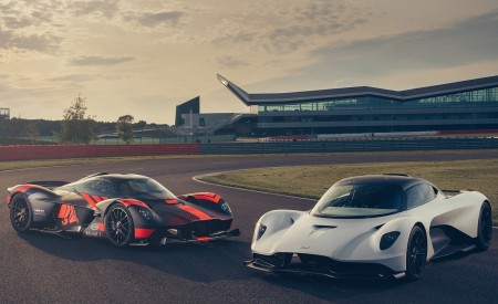 2020 Aston Martin Valhalla and Aston Martin Valkyrie Wallpapers 450x275 (2)