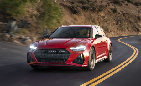 2020 Audi RS 6 Avant (Color: Tango Red) Front Three-Quarter Wallpapers 450x275 (47)